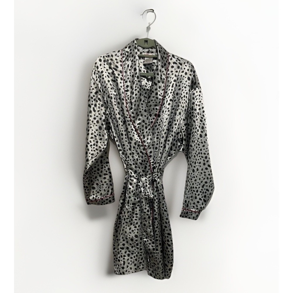 Disney Store 101 Dalmatians Black and White Polka Dot silky Robe sz L/XL
